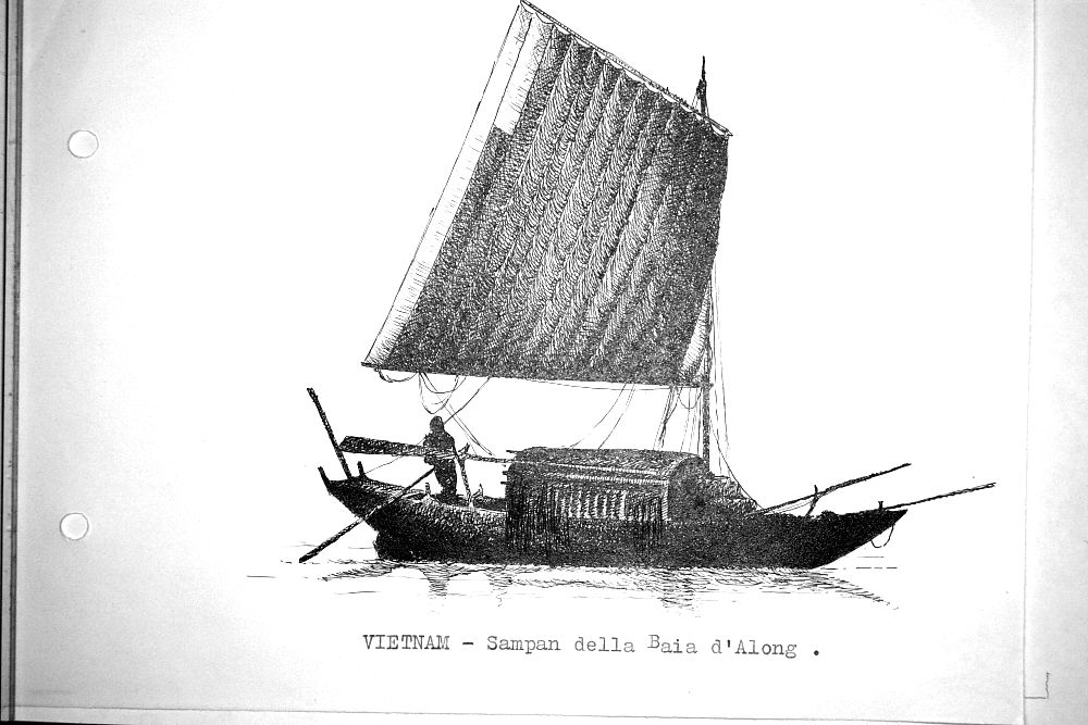 Vietnam - sampan della Baia d'Along