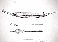  Isole Marchesi - antica piroga con elementi connessi a legatura. Pagaie clava finemente decorate a motivi geometrici